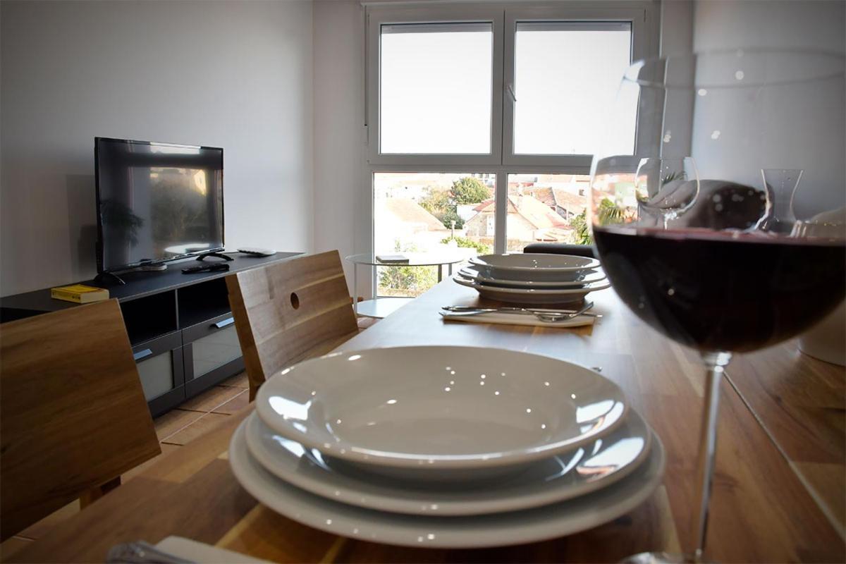 Pincheiro Apartamentos Turisticos โปบราโดคารามิงยาล ภายนอก รูปภาพ
